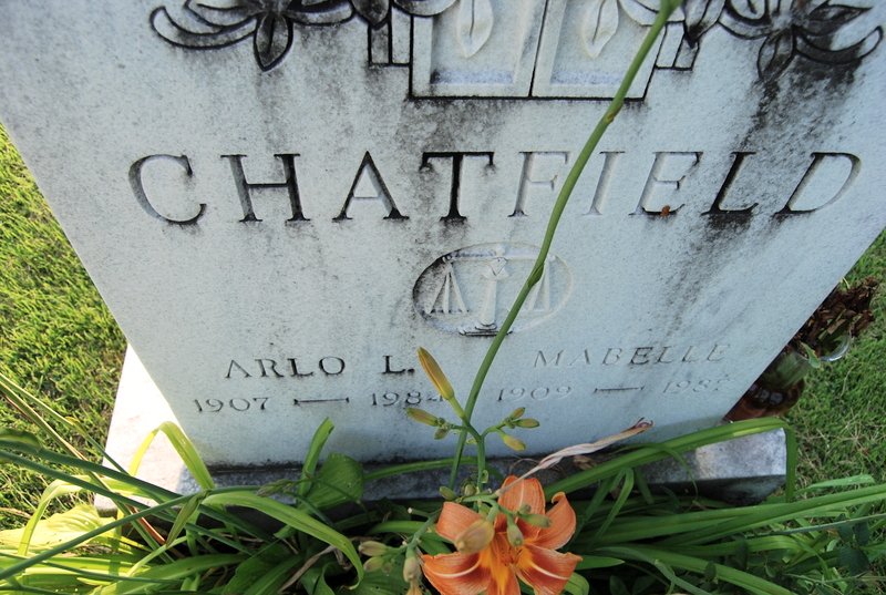 CHATFIELD Arlo Leland 1907-1984 grave.jpg